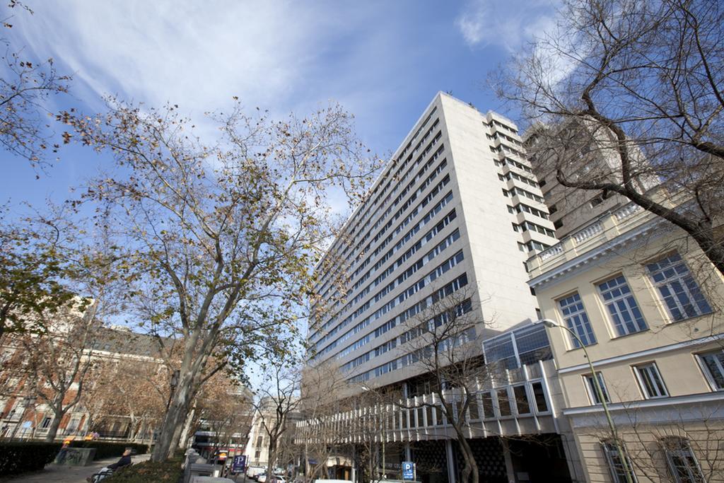 Apartamentos Centro Colon Madrid Dış mekan fotoğraf