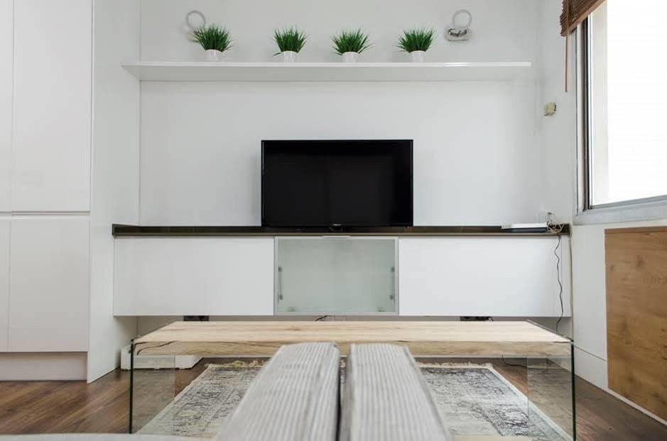 Apartamentos Centro Colon Madrid Dış mekan fotoğraf
